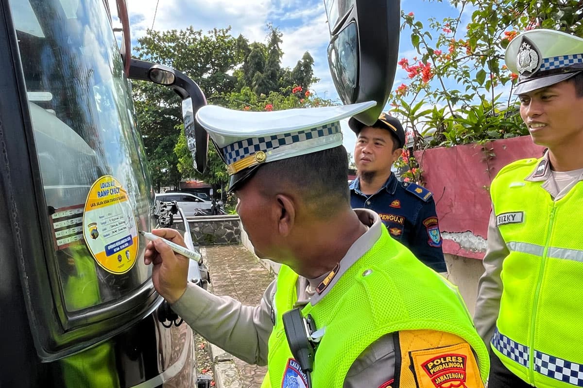 Polres Purbalingga Lakukan Ramp Check Angkutan Umum